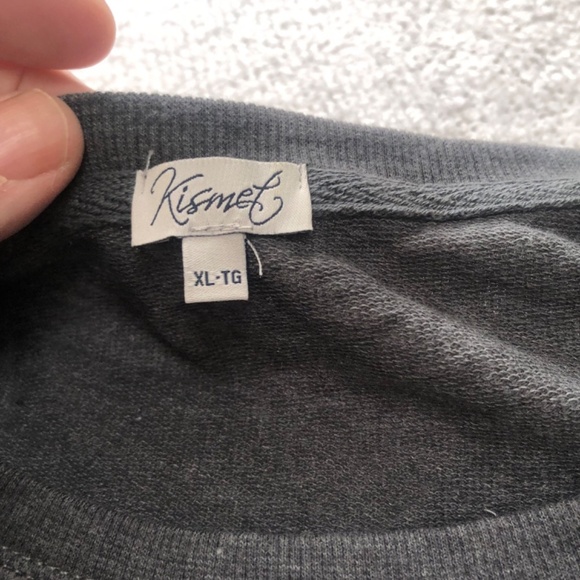 Grey Kismet X-Large top with embellishments on the long sleeves. New or like new - Picture 3 of 5